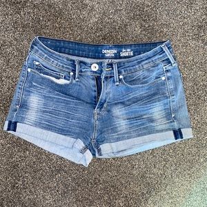 Levi Denizen Low Rise Shorties Jean Shorts